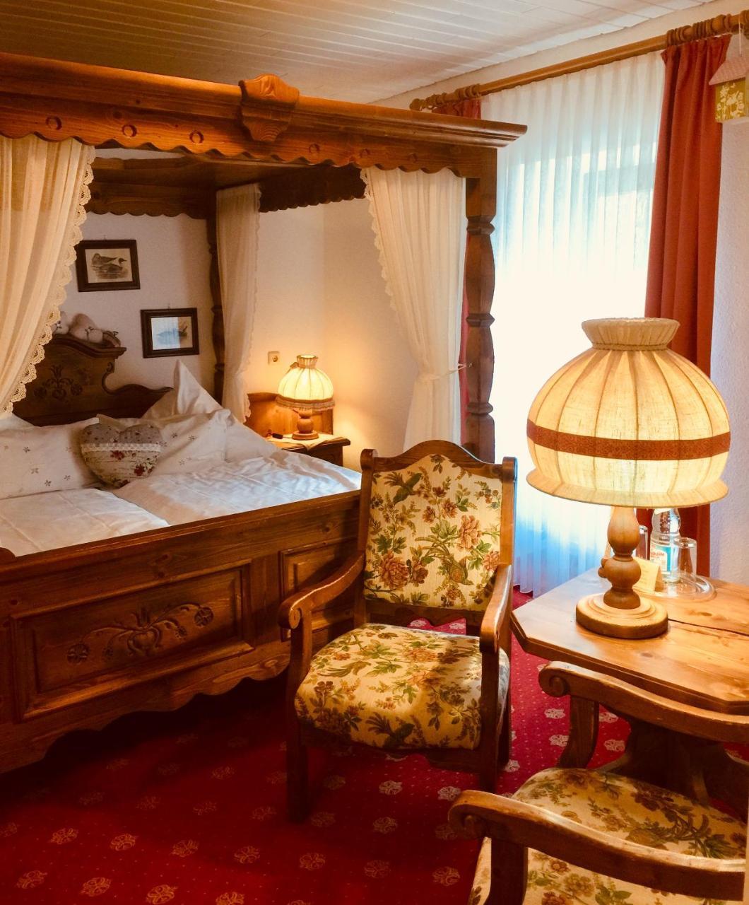 Landhotel Am Wenzelbach Prüm Eksteriør billede